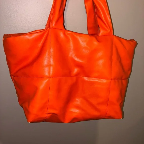 Free People Cloud Commuter Tote Bag - Picture 2 of 10